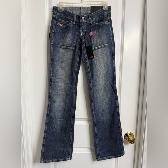 Denim - NWT QG Q-Gene Womens Zoey Bootcut Leg Dark Wash Distressed Denim Size 24